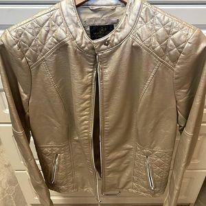 Warrior Silver Jacket.  Perfect condition!
